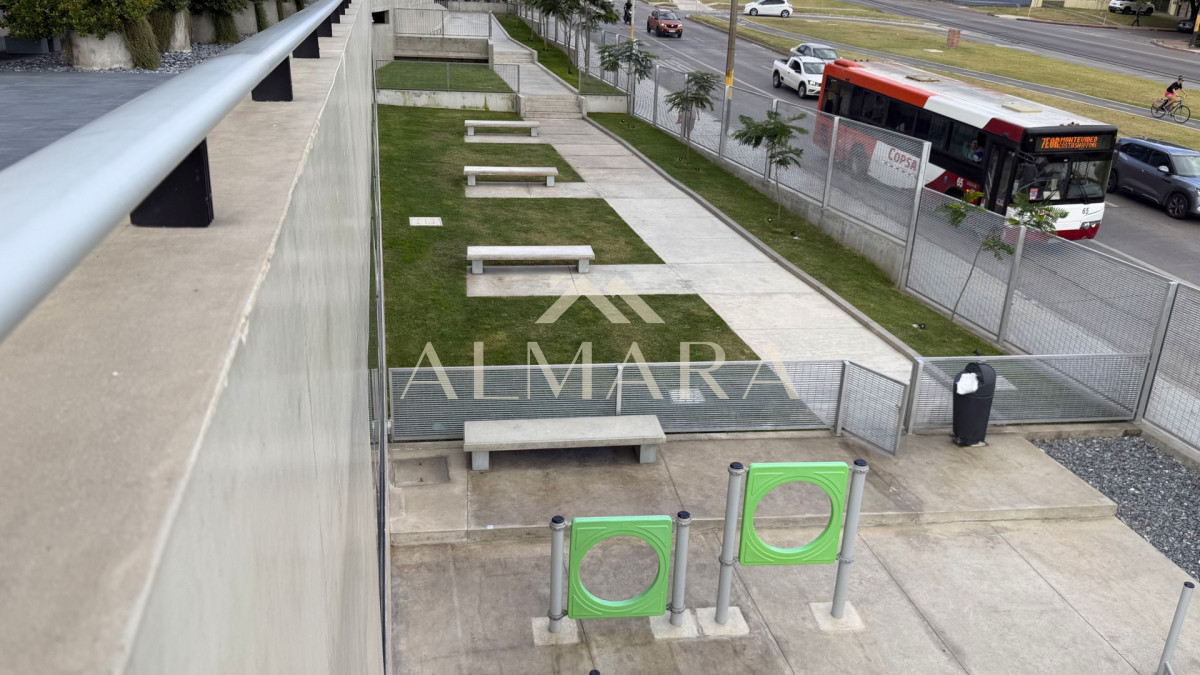 Apartamento ID.7 - MONOAMBIENTE AMOBLADO EN MALVÍN, BALCÓN, SEGURIDAD 24 HS - CERCA DE LA RAMBLA