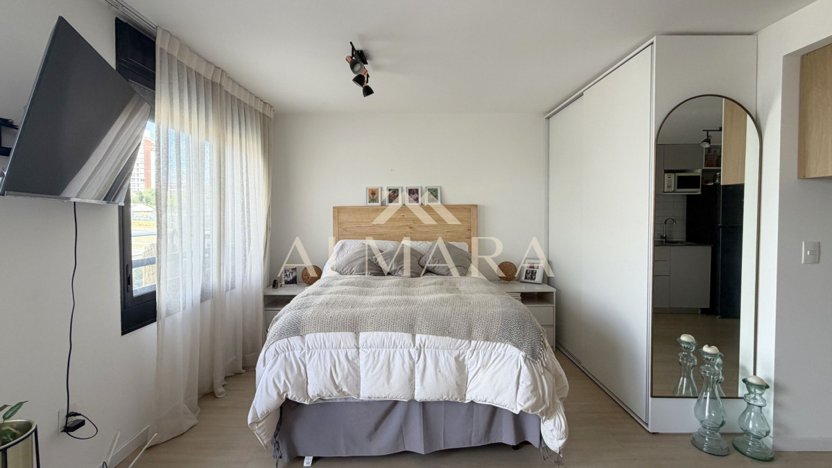Apartamento ID.7 - MONOAMBIENTE AMOBLADO EN MALVÍN, BALCÓN, SEGURIDAD 24 HS - CERCA DE LA RAMBLA