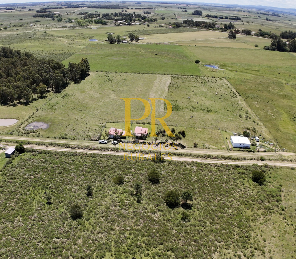 Casa ID.1 - Casa En Venta En Cuchilla Alta