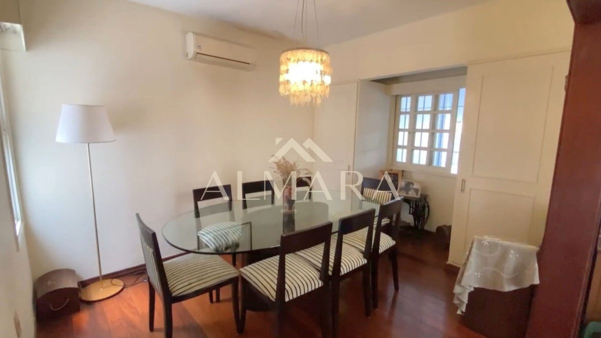 Casa ID.1 - VENTA Casa Buceo 5 dorm a metros del mar y WTC