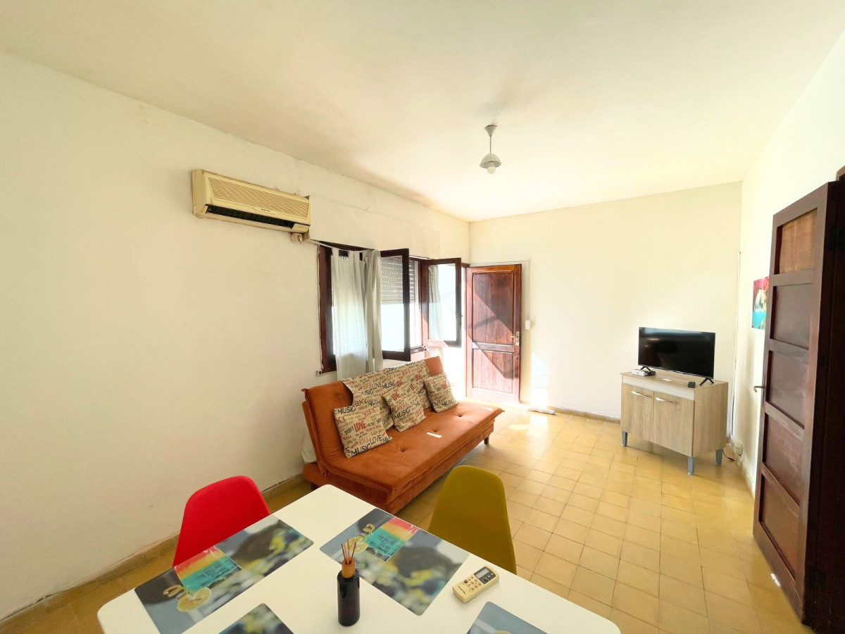 Casa ID.67 - Casa en Venta en el Centro de Colonia del Sacramento 2 Dormitorios | Parrillero | Ubicación Céntrica