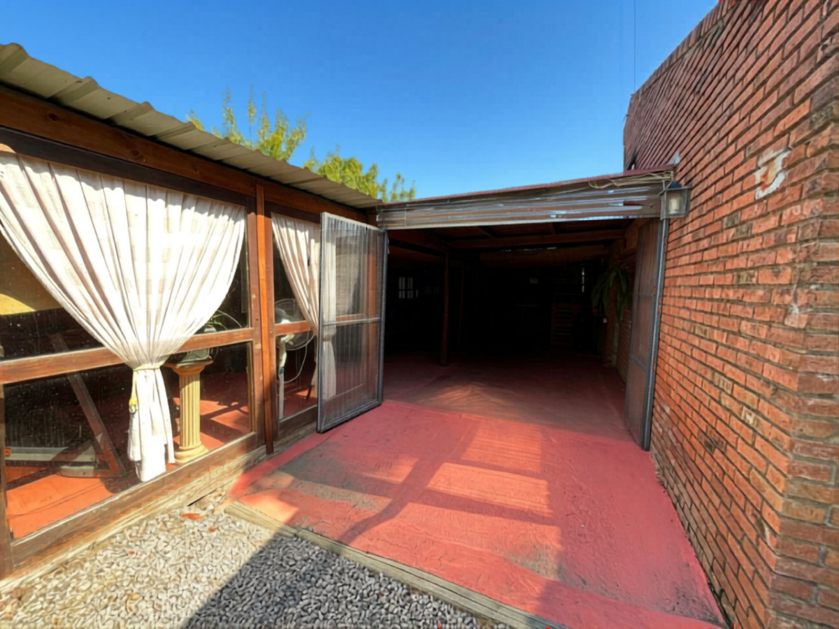 Casa ID.4 -  Casa en Alquiler Anual - Colonia del Sacramento