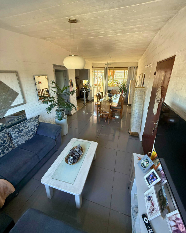 Casa ID.83 - Casa en Venta en el Centro de Colonia del Sacramento Ubicación estratégica | 3 Dormitorios | U$S 80.000