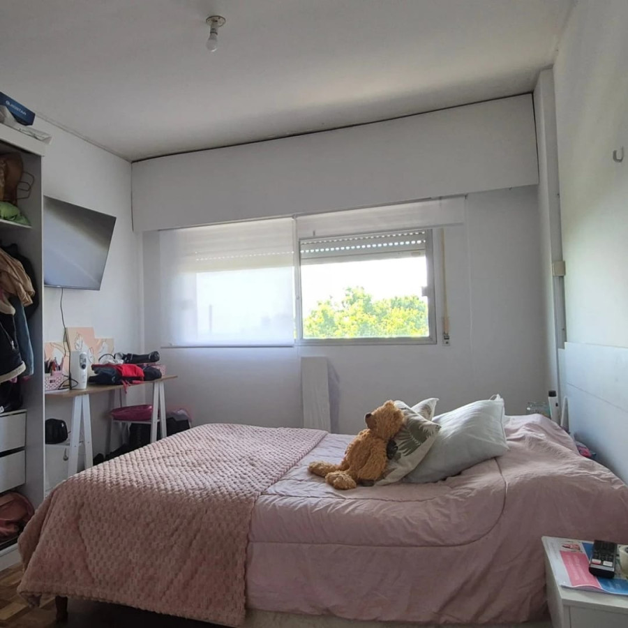 Casa ID.77 - Apartamento en Venta sobre Av. General Flores | Colonia del Sacramento U$S 195.000 | 3 Dormitorios | Balcón | Excelente Ubicación