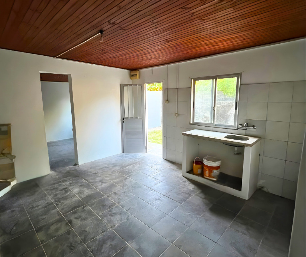 Casa ID.197 - Alquiler casa 1 dormitorio - Zona del Shopping 