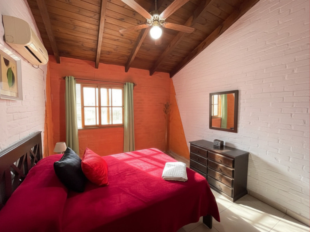 Casa ID.4 -  Casa en Alquiler Anual - Colonia del Sacramento