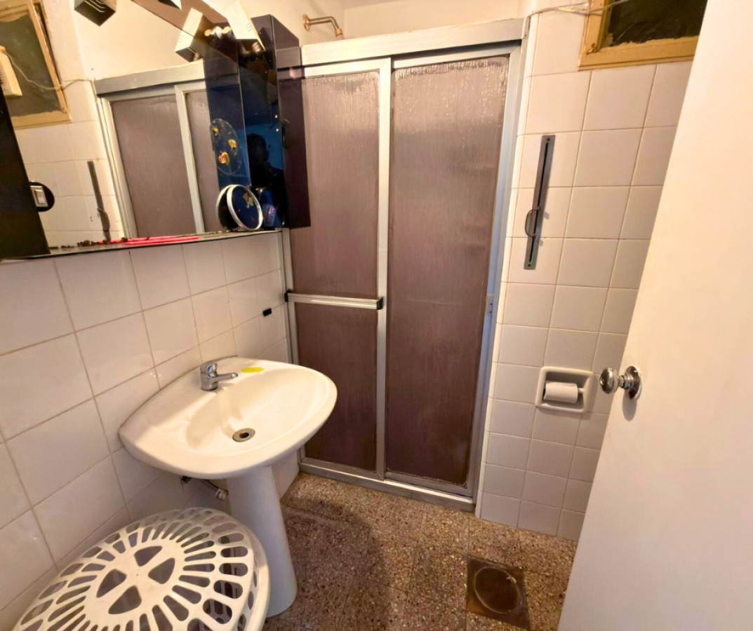 Casa ID.207 -  En alquiler - Planta baja con patio en José Pedro Varela 