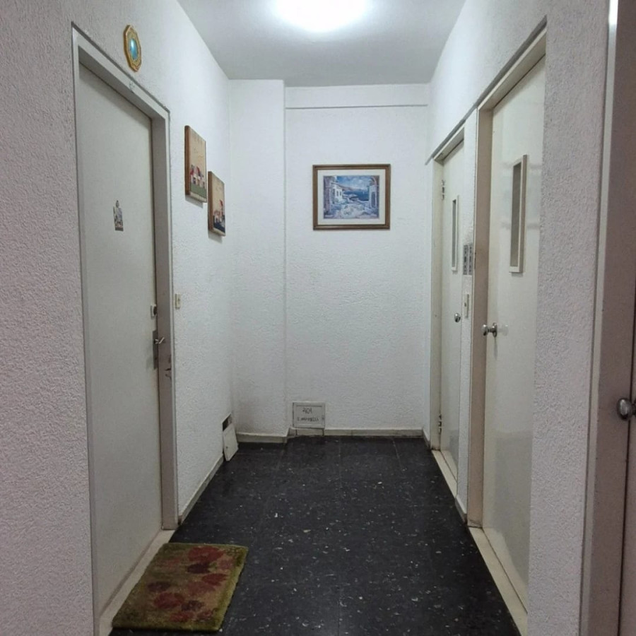 Casa ID.77 - Apartamento en Venta sobre Av. General Flores | Colonia del Sacramento U$S 195.000 | 3 Dormitorios | Balcón | Excelente Ubicación