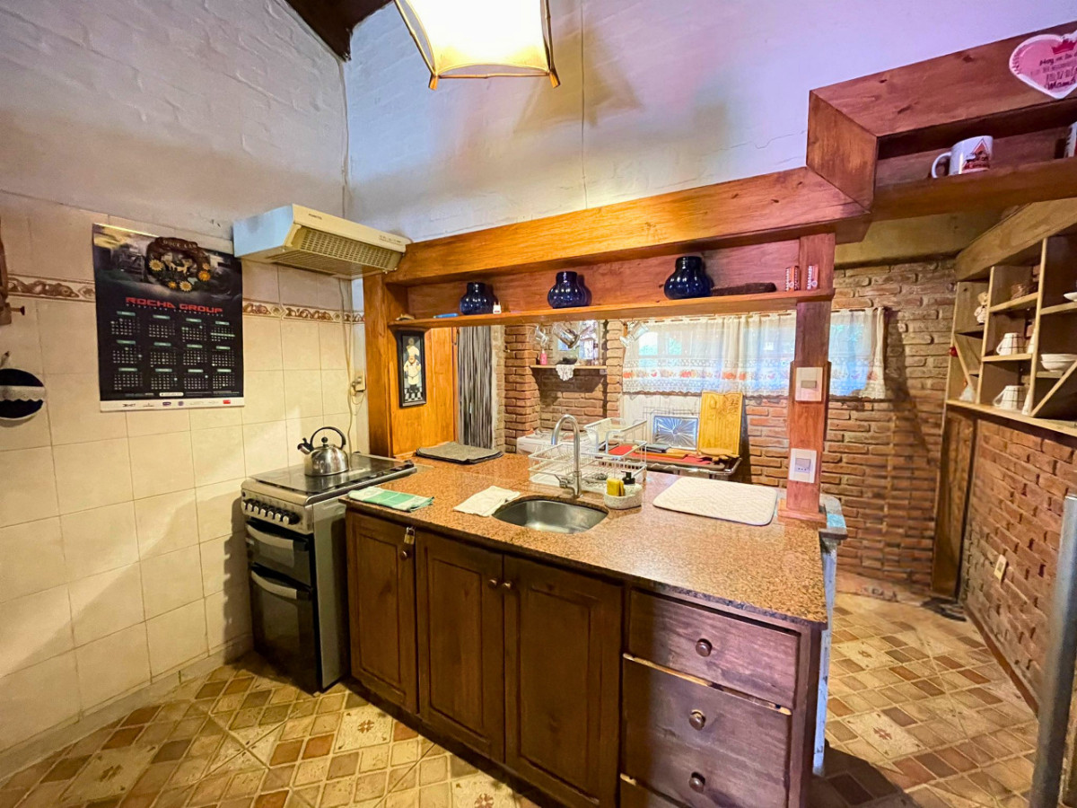 Casa ID.4 -  Casa en Alquiler Anual - Colonia del Sacramento