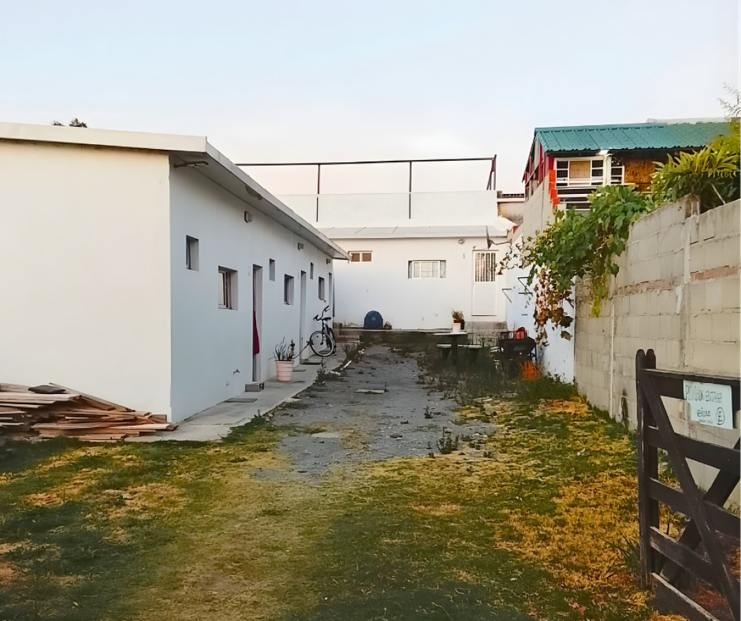 Casa ID.217 - ¡OPORTUNIDAD IMPERDIBLE! Monoambiente en Alquiler - Barrio Anacahuita 