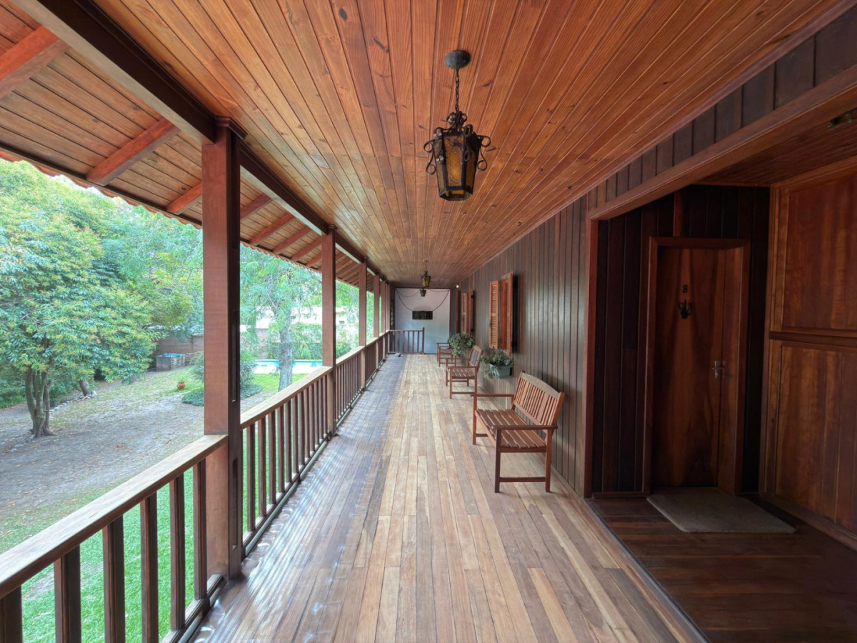 Casa ID.237 - ESPECTACULAR HOTEL EN ZONA BALENARIA 
