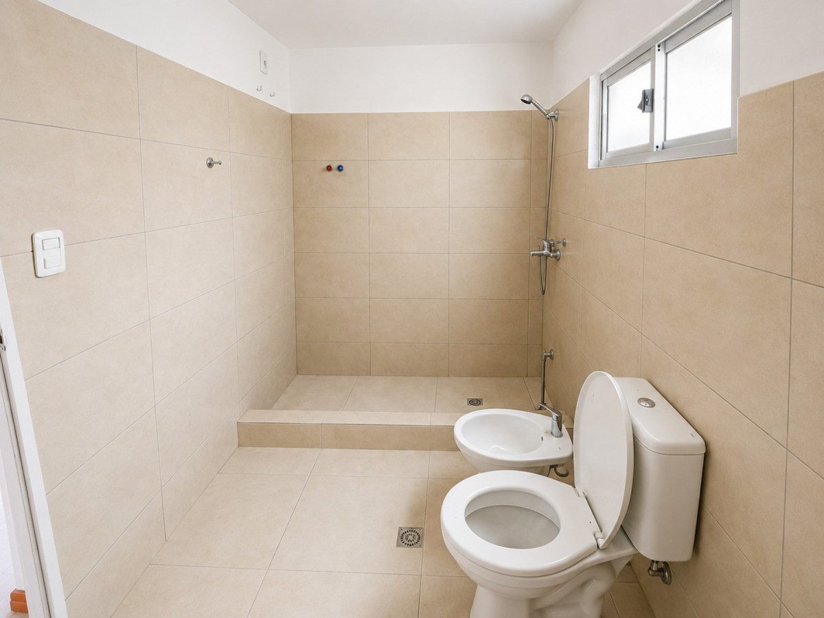 Casa ID.262 - Casa de 2 Dormitorios en Alquiler - GRAN OPORTUNIDAD