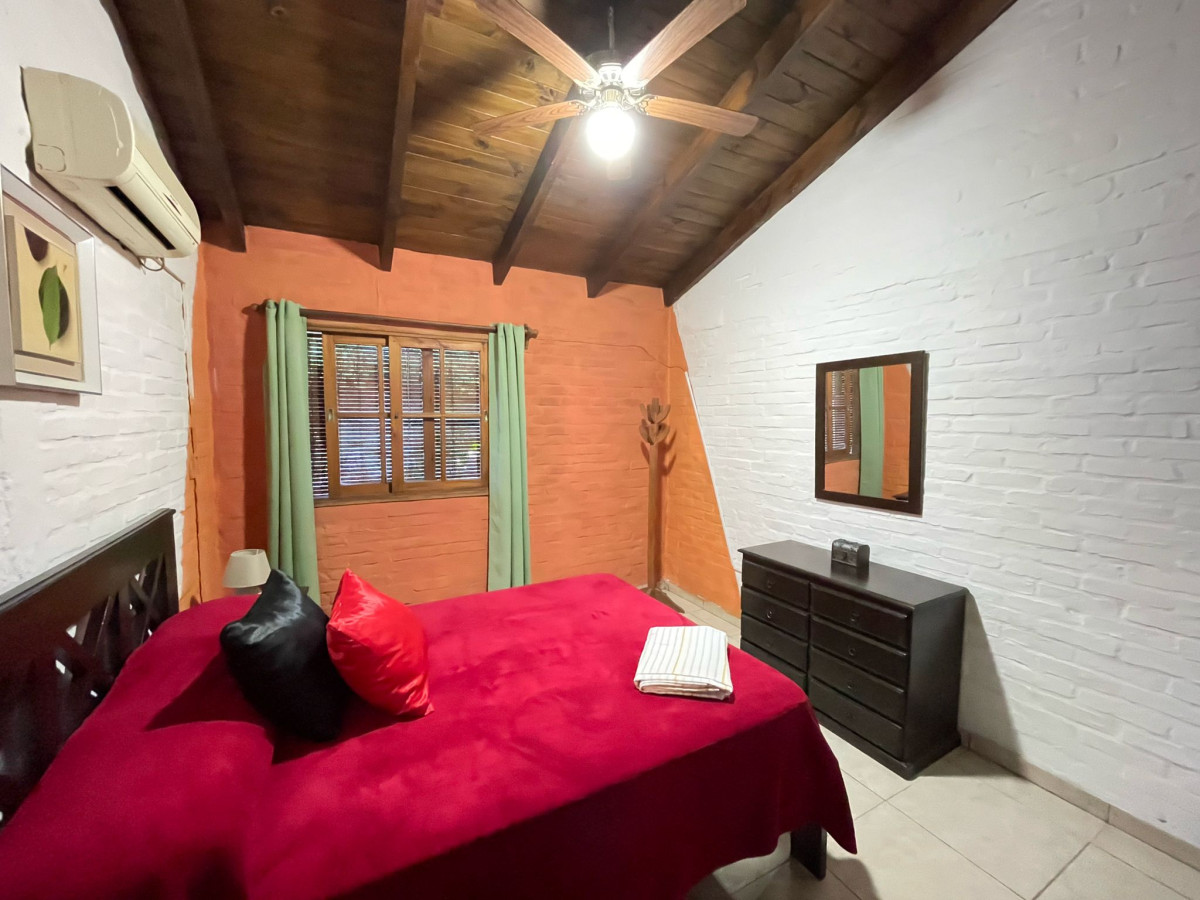 Casa ID.4 -  Casa en Alquiler Anual - Colonia del Sacramento