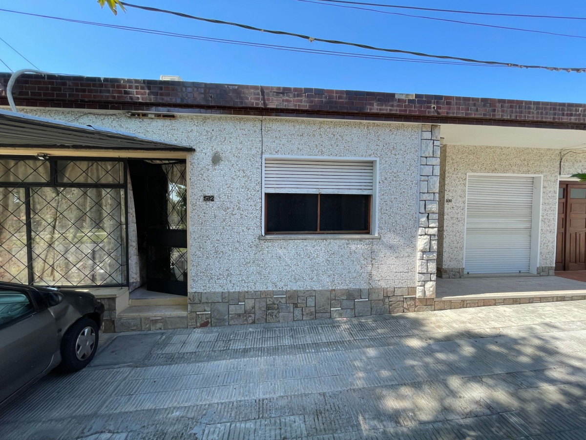 Casa ID.28 - Casa Familiar + Apartamento Independiente | Precio Total: U$D 250.000