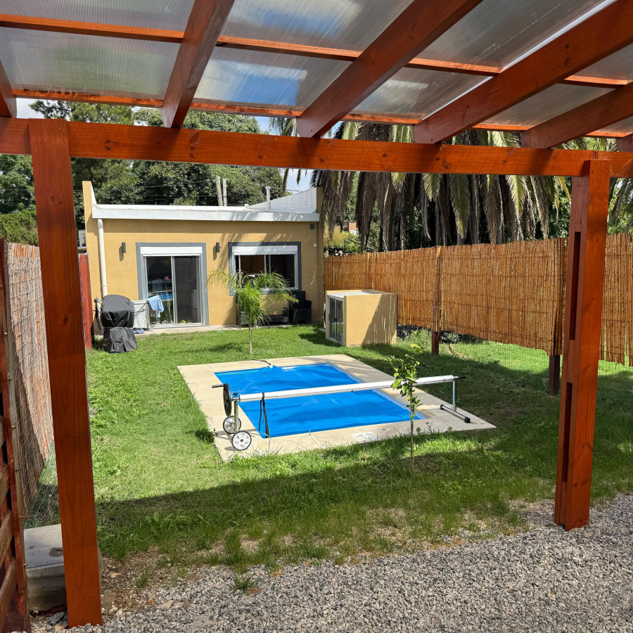 Casa ID.46 - Casa Contemporánea en Venta | 3 Ambientes + Piscina | Precio: U$D 125.000
