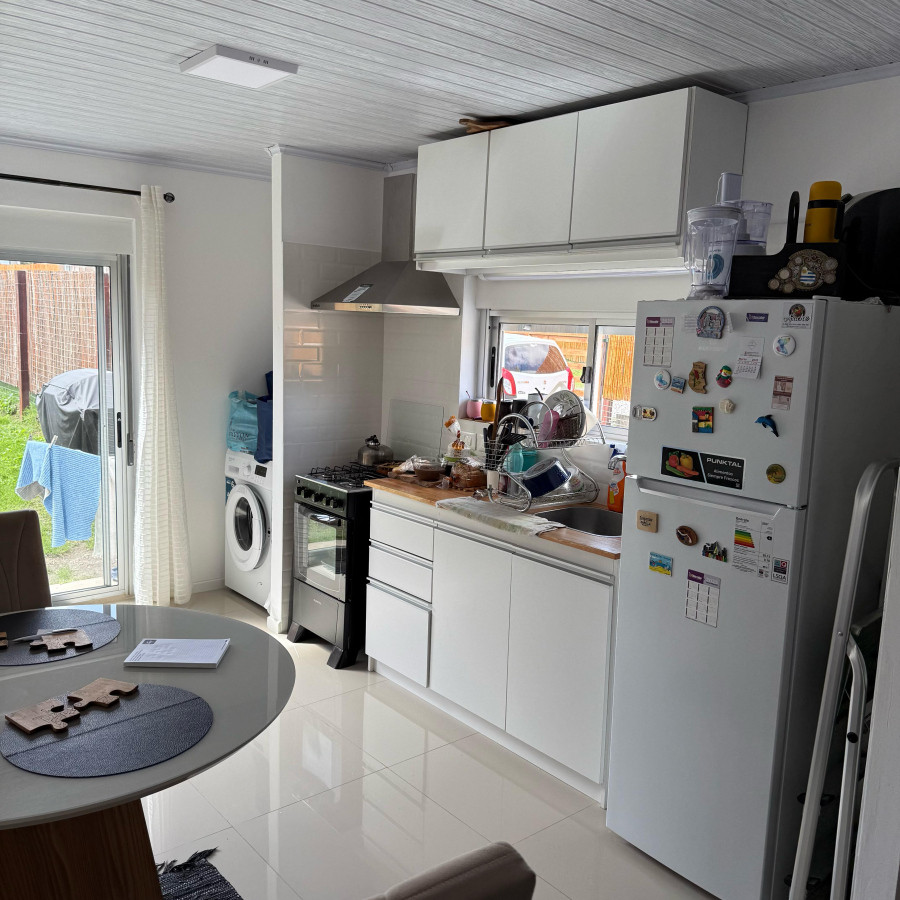 Casa ID.46 - Casa Contemporánea en Venta | 3 Ambientes + Piscina | Precio: U$D 125.000