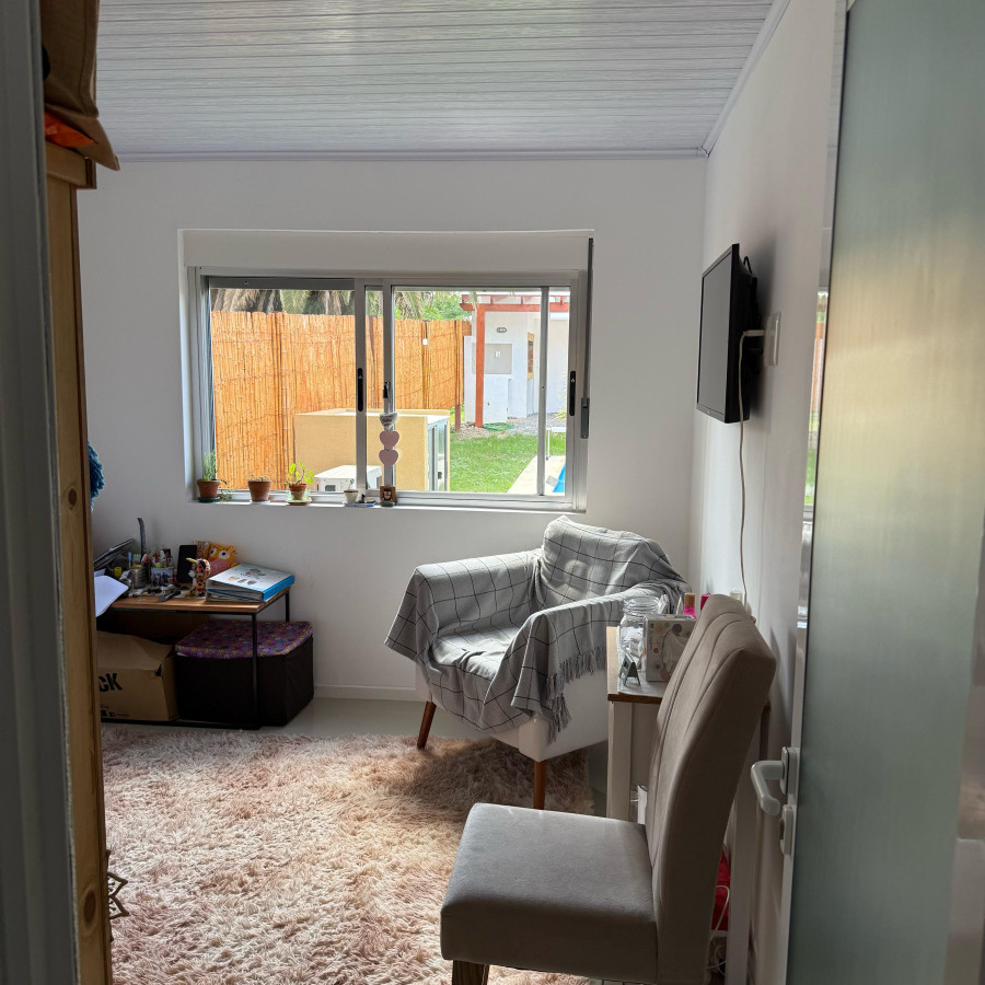 Casa ID.46 - Casa Contemporánea en Venta | 3 Ambientes + Piscina | Precio: U$D 125.000