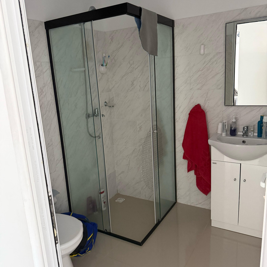 Casa ID.46 - Casa Contemporánea en Venta | 3 Ambientes + Piscina | Precio: U$D 125.000
