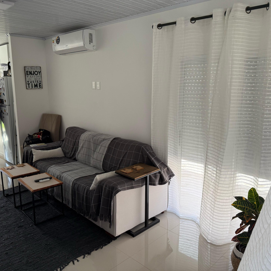 Casa ID.46 - Casa Contemporánea en Venta | 3 Ambientes + Piscina | Precio: U$D 125.000