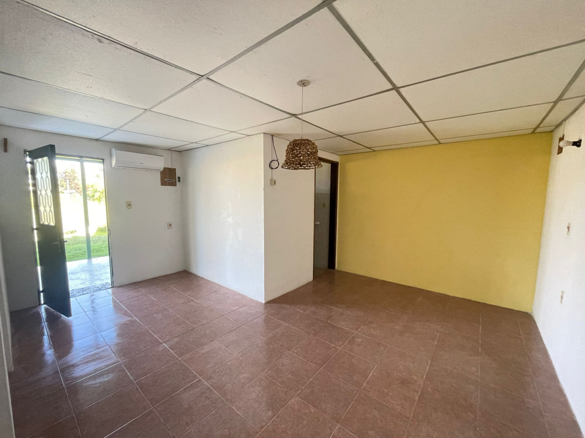 Casa ID.127 - Casa en Alquiler – 1 Dormitorio con Patio y Alero | $22.000 mensuales