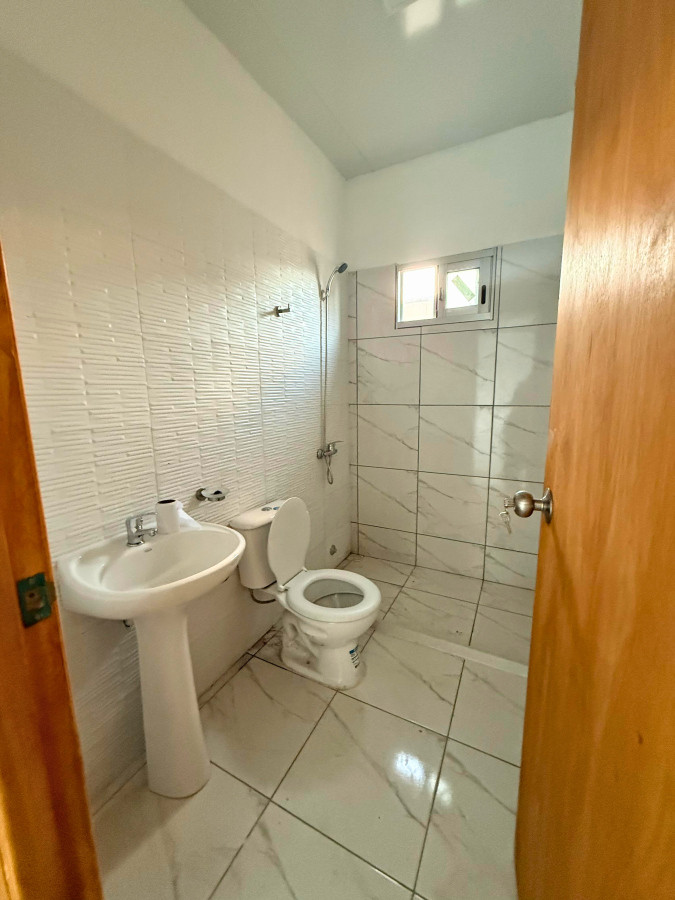 Casa ID.148 - CASA DE 2 DORMITORIOS A ESTRENAR