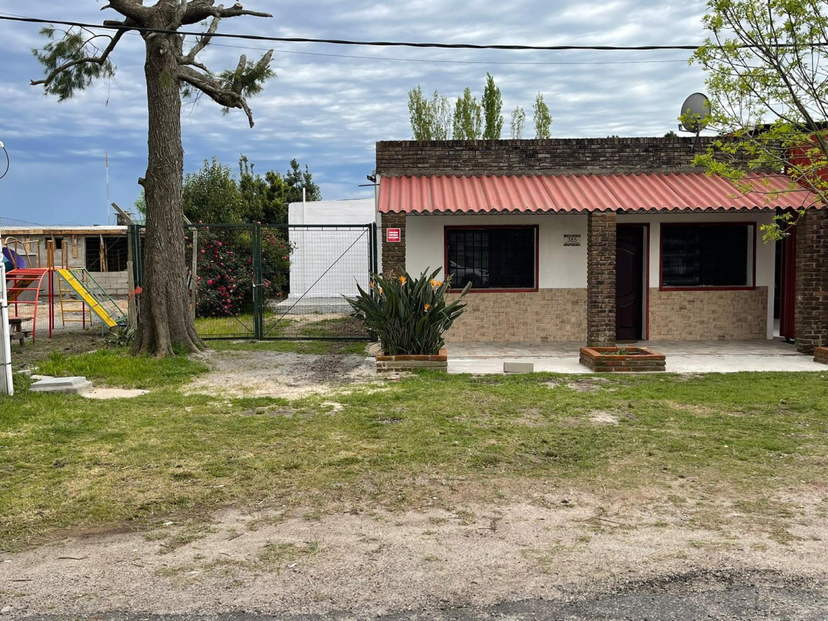 Casa ID.52 - Casa en Venta | 2 Dormitorios + galpón de 200m²| Precio: U$D 160.000