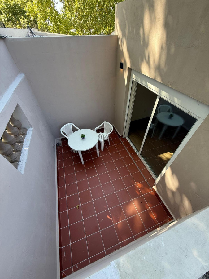 Casa ID.50 - Apartamento Dúplex en Alquiler | Centro de Colonia del Sacramento