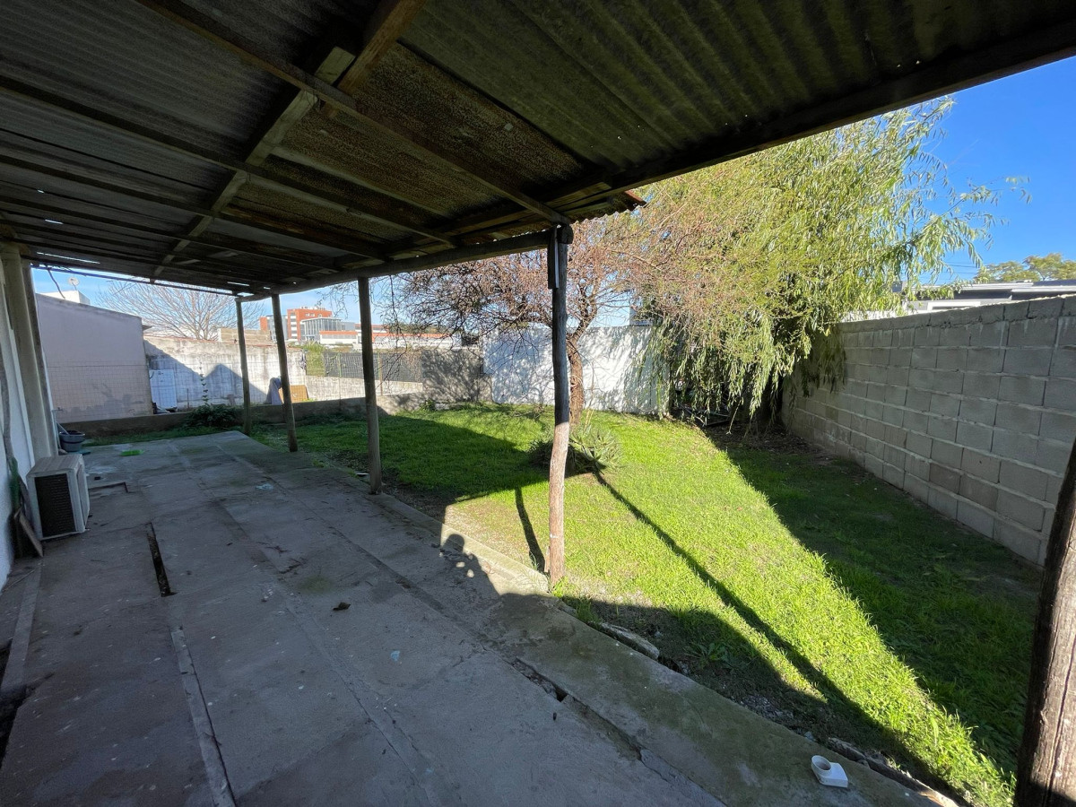 Casa ID.131 - Casa con Apartamento Independiente en Venta – Espacio, Estilo y Confort en Colonia del Sacramento