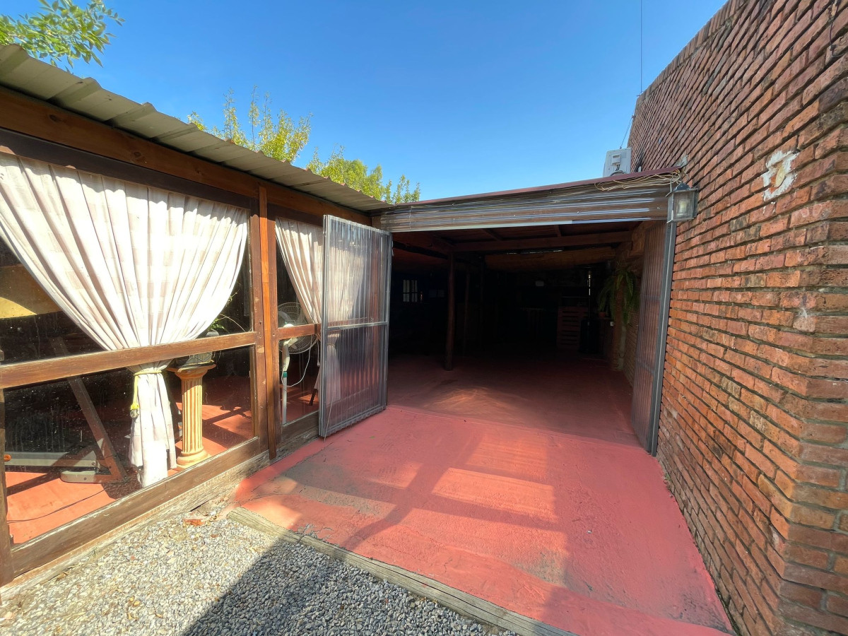 Casa ID.4 -  Casa en Alquiler Anual - Colonia del Sacramento