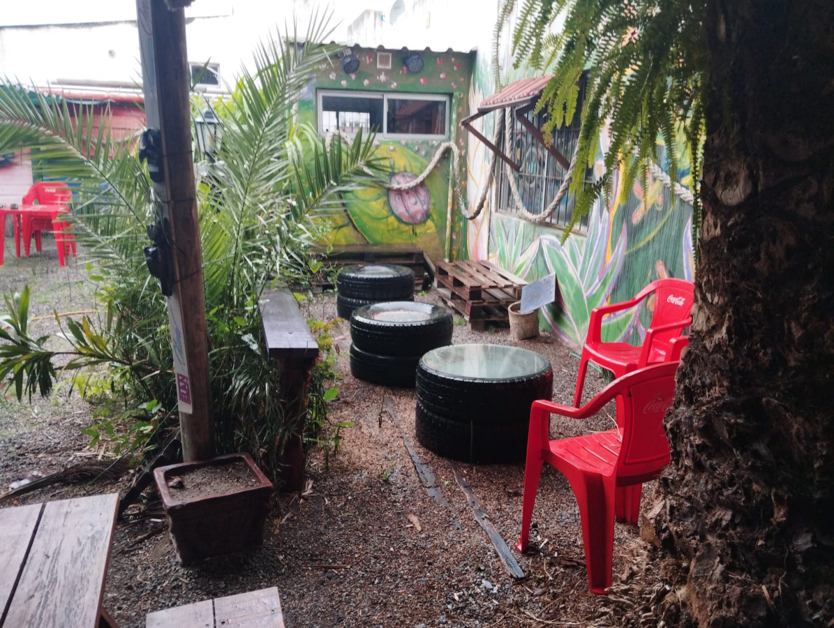 Casa ID.105 - Local Comercial en Alquiler | Ideal para Resto Bar, Eventos y Emprendimientos