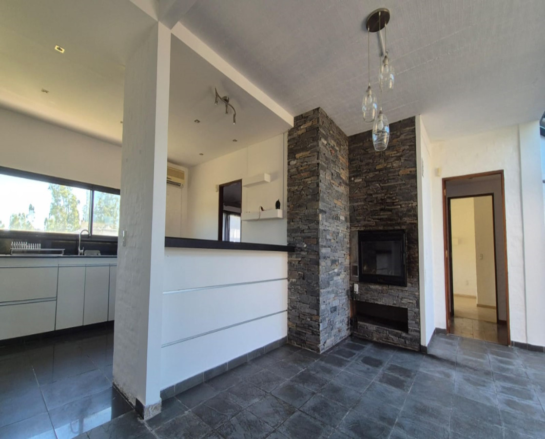 Casa ID.93 - Casa en Alquiler en Barrio Sheraton – Colonia del Sacramento