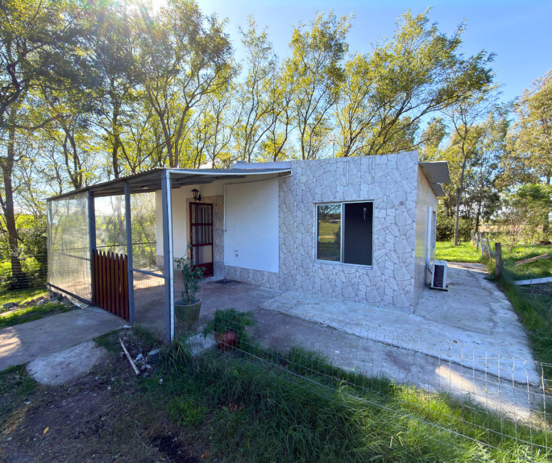 Casa ID.238 - En Alquiler: Casa de Dos Dormitorios