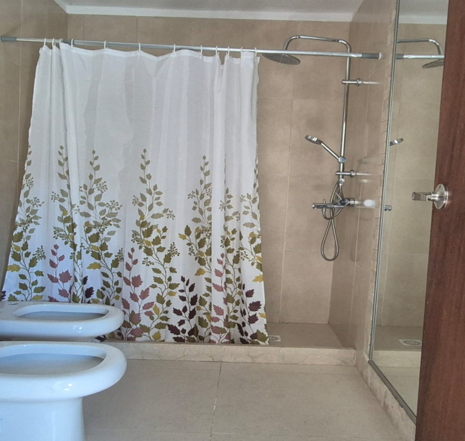 Casa ID.93 - Casa en Alquiler en Barrio Sheraton – Colonia del Sacramento