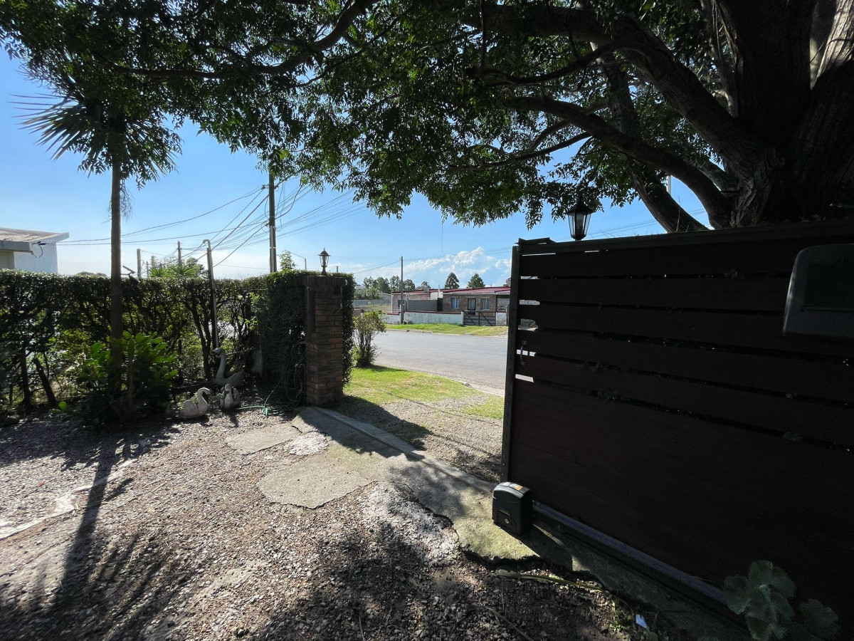 Casa ID.4 -  Casa en Alquiler Anual - Colonia del Sacramento