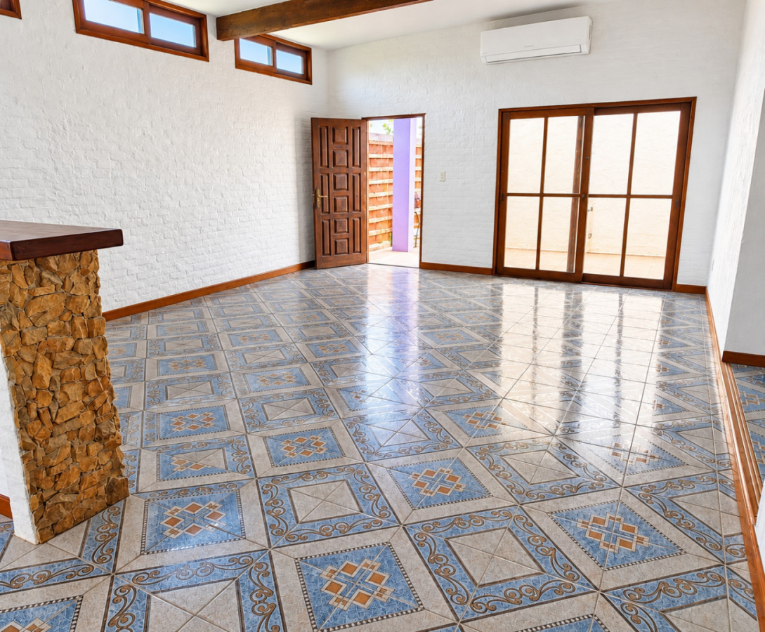 Casa ID.282 - EN ALQUILER-ZONA DEL DORADO