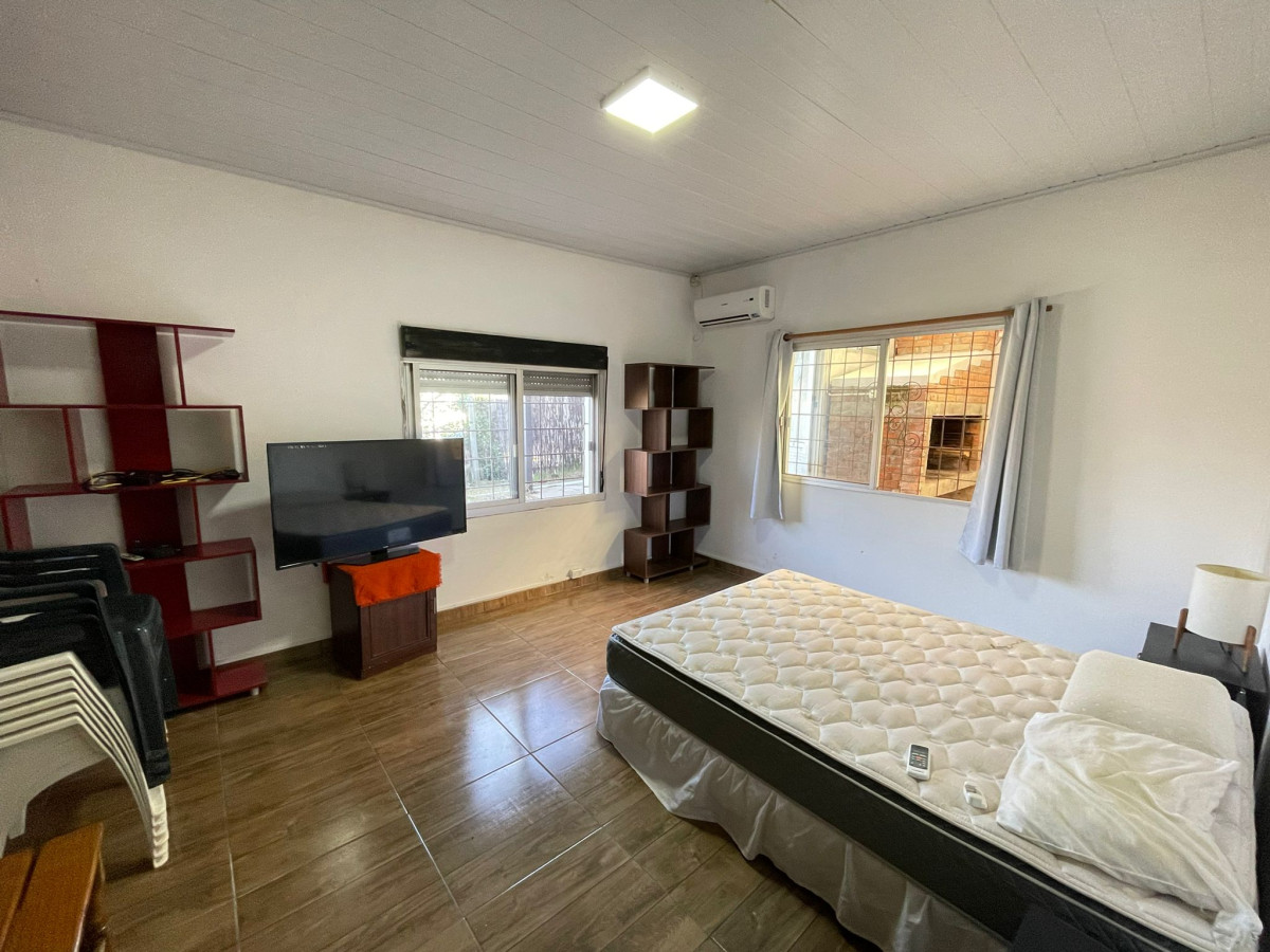 Casa ID.52 - Casa en Venta | 2 Dormitorios + galpón de 200m²| Precio: U$D 160.000