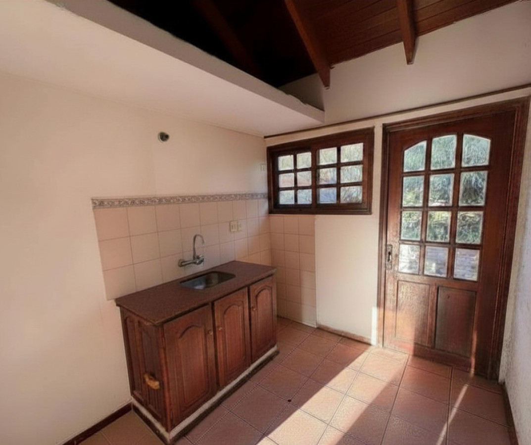 Casa ID.251 - Casa en alquiler - Las Quintitas, Viviendas Policiales