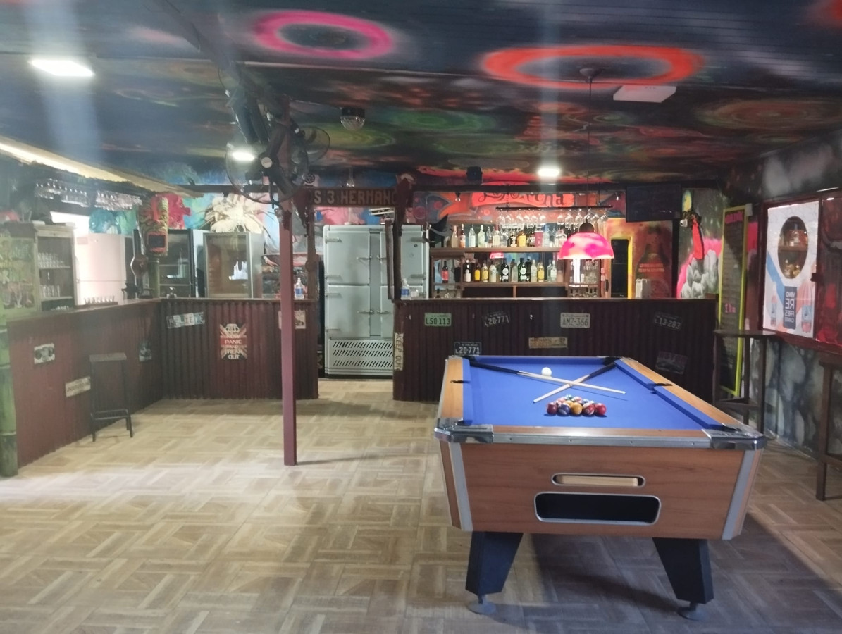 Casa ID.105 - Local Comercial en Alquiler | Ideal para Resto Bar, Eventos y Emprendimientos