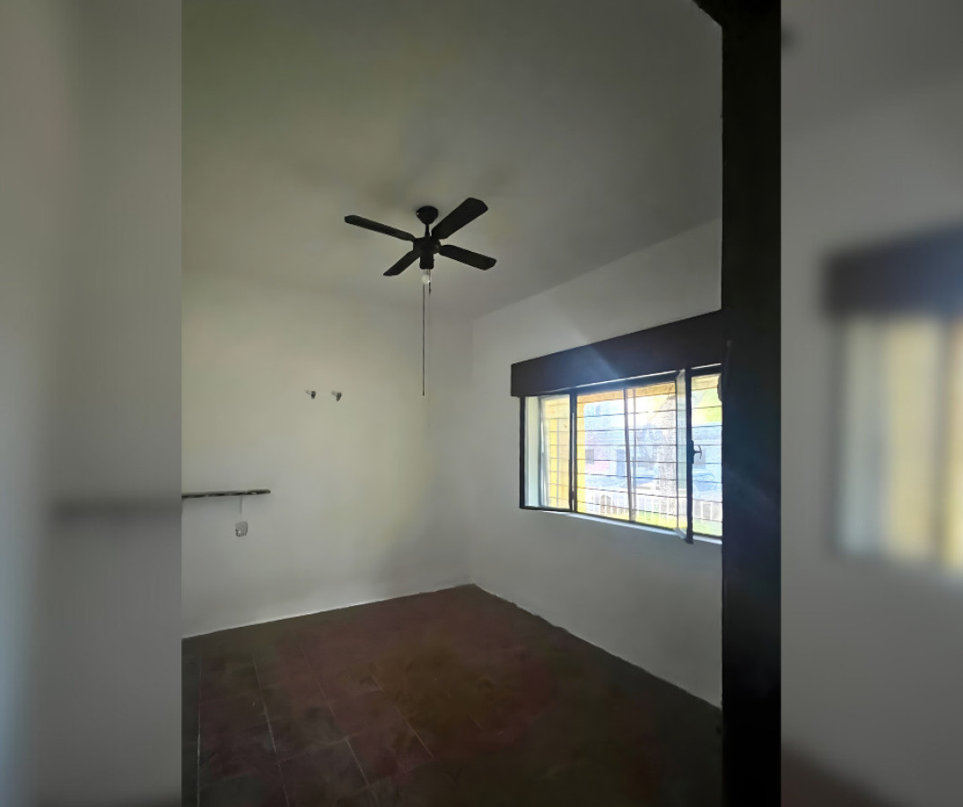 Casa ID.195 - Alquiler Casa 2 Dormitorios - Calle Río Negro, Colonia del Sacramento