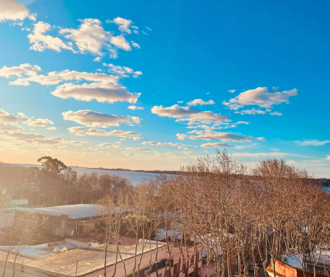 Casa ID.159 -  Apartamento en Venta - Pleno Centro de Colonia del Sacramento