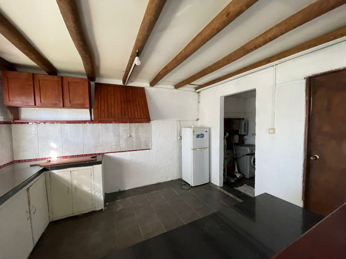 Casa ID.131 - Casa con Apartamento Independiente en Venta – Espacio, Estilo y Confort en Colonia del Sacramento