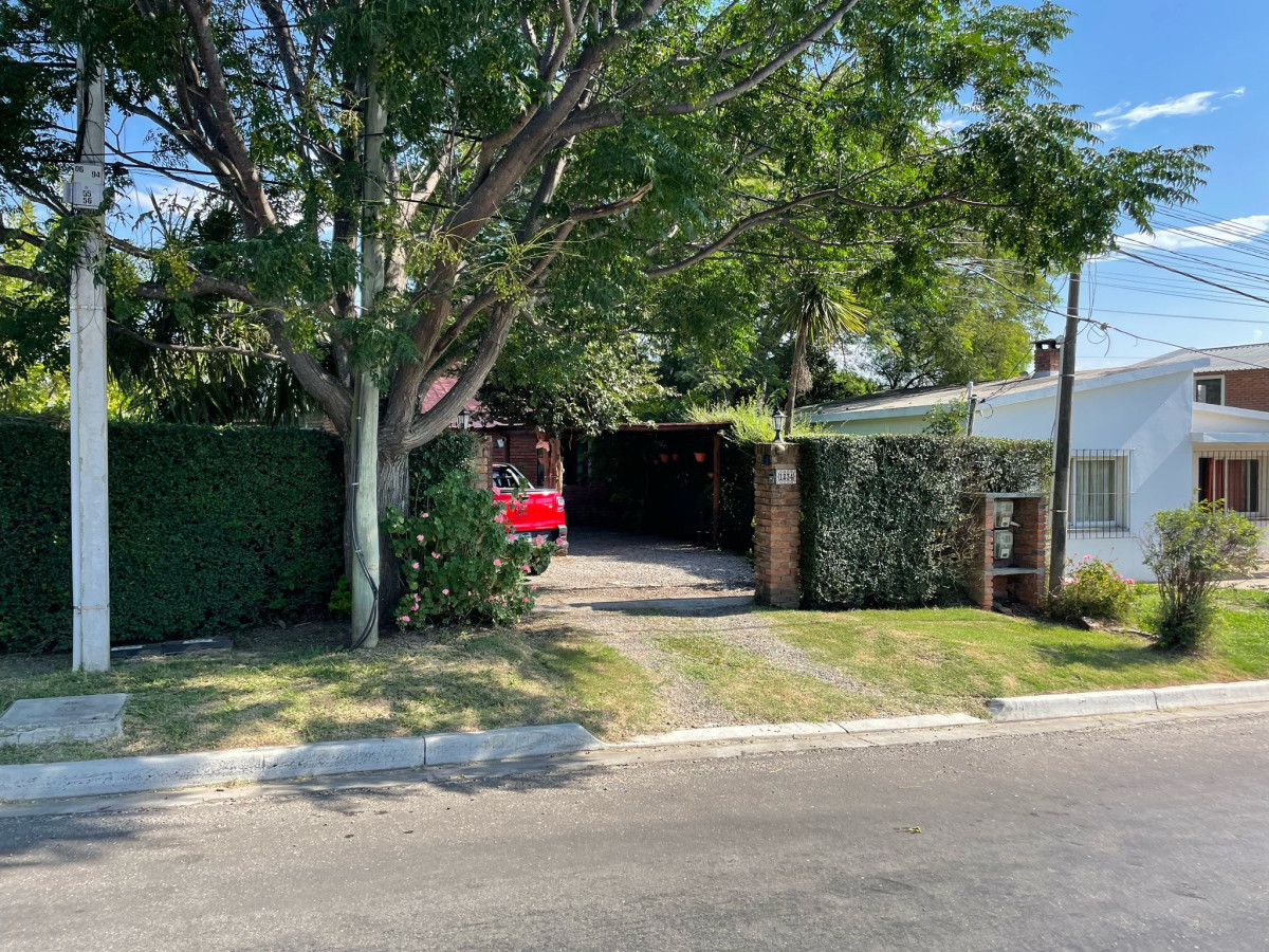 Casa ID.4 -  Casa en Alquiler Anual - Colonia del Sacramento