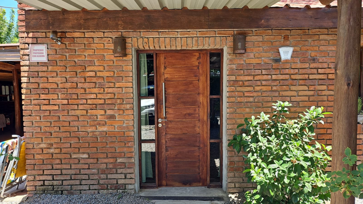 Casa ID.4 -  Casa en Alquiler Anual - Colonia del Sacramento