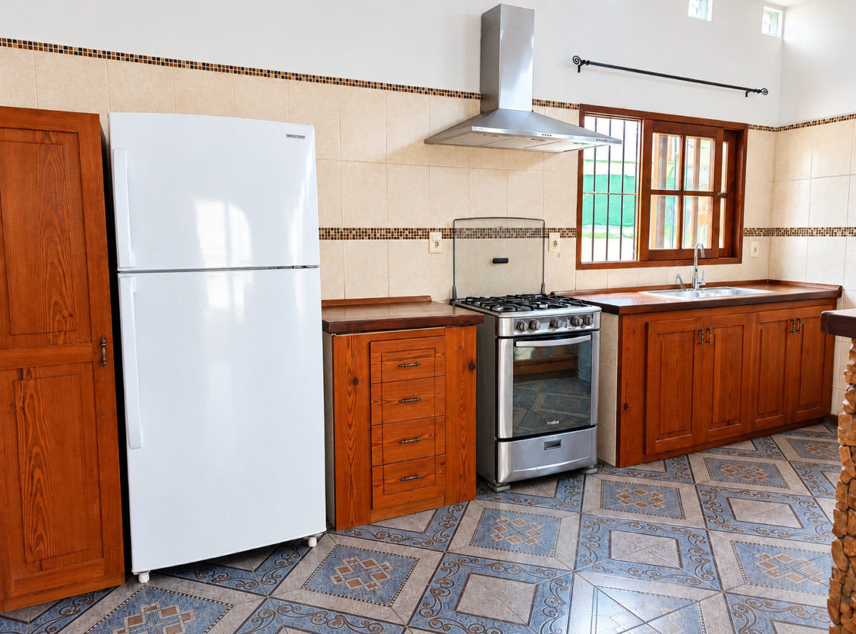 Casa ID.282 - EN ALQUILER-ZONA DEL DORADO