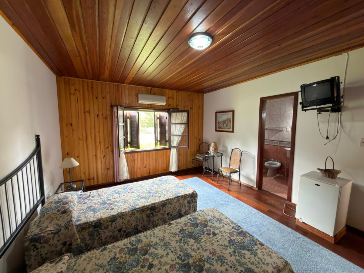 Casa ID.237 - ESPECTACULAR HOTEL EN ZONA BALENARIA 