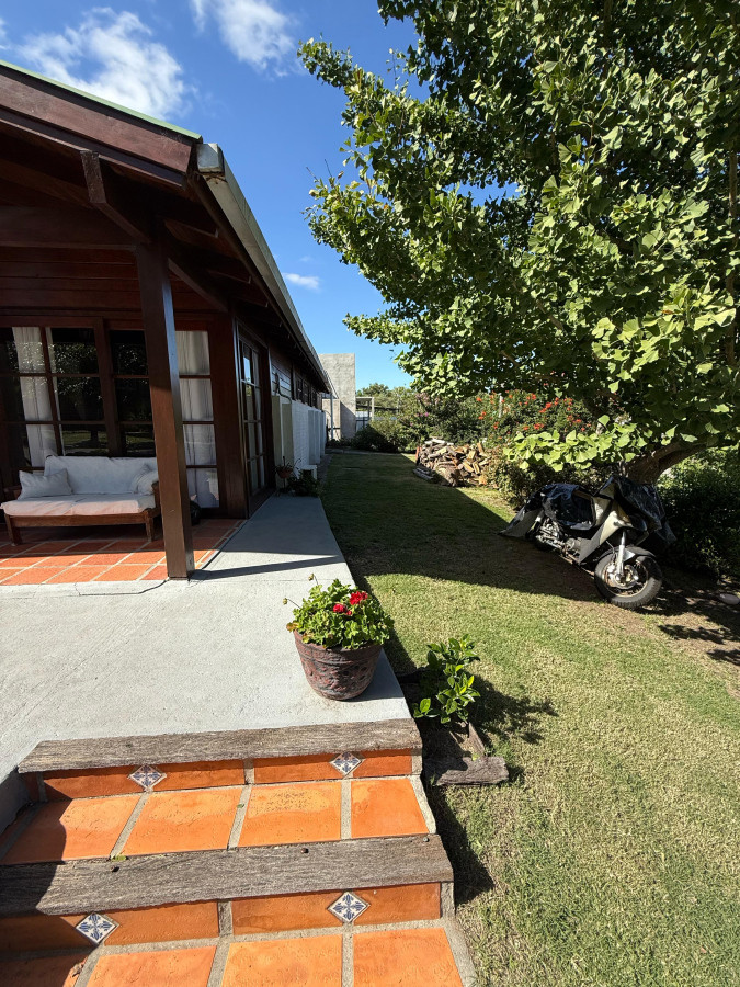 Casa ID.59 -  Encantadora Cabaña en Madera de Ibirapitá en Venta en Colonia del Sacramento