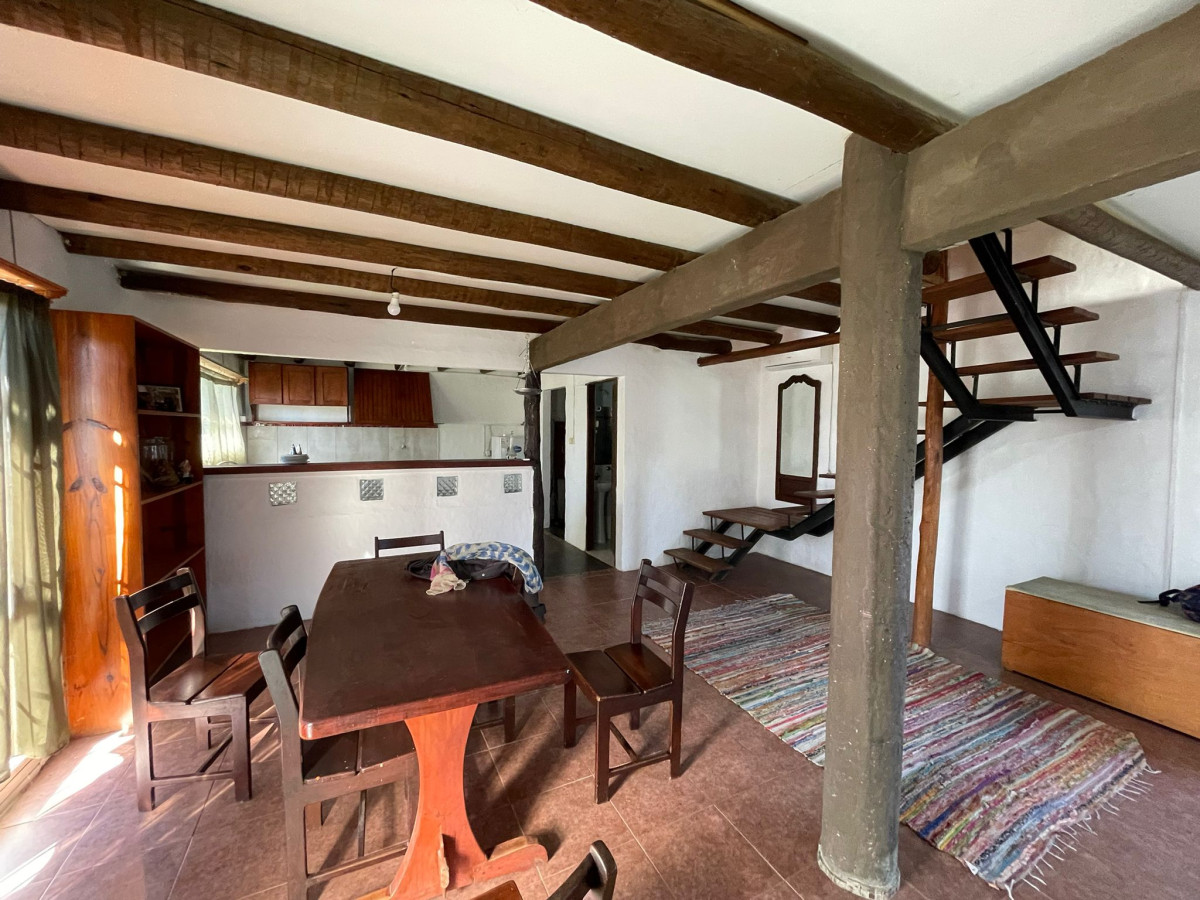 Casa ID.131 - Casa con Apartamento Independiente en Venta – Espacio, Estilo y Confort en Colonia del Sacramento