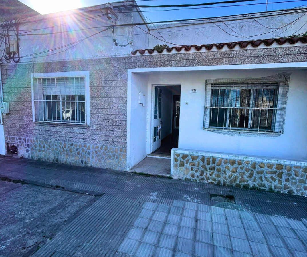 Casa de dos dormitorios en pleno CENTRO