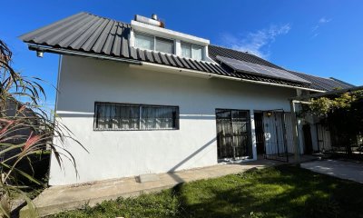 Casa con Apartamento Independiente en Venta – Espacio, Estilo y Confort en Colonia del Sacramento