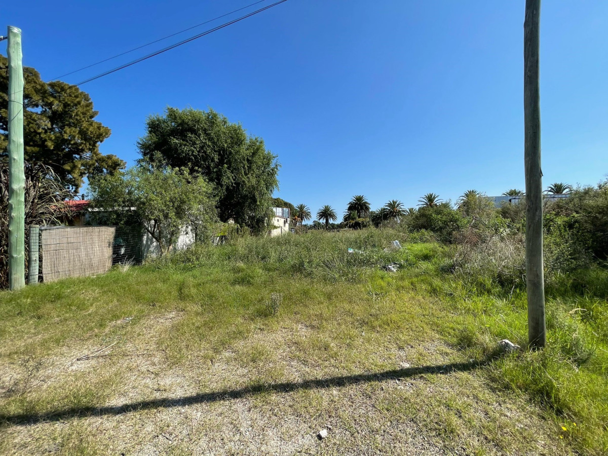 Terreno ID.9 - Terreno en Venta 300M - Los Altos del Calabre, Colonia del Sacramento